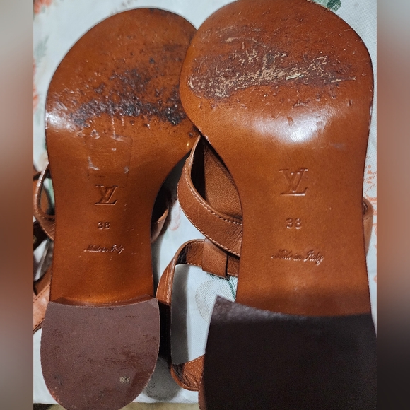 Lv block heel shoe size 38 - Picture 7 of 7